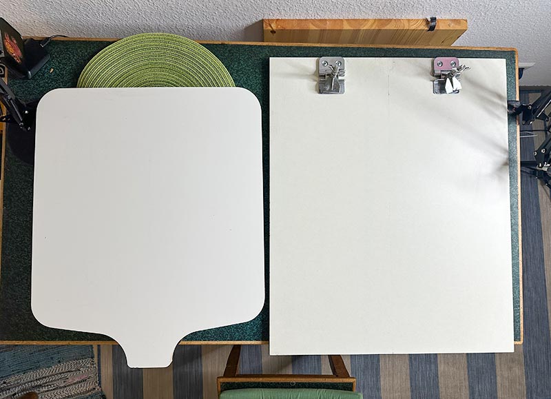 plate-size comparison of both plates