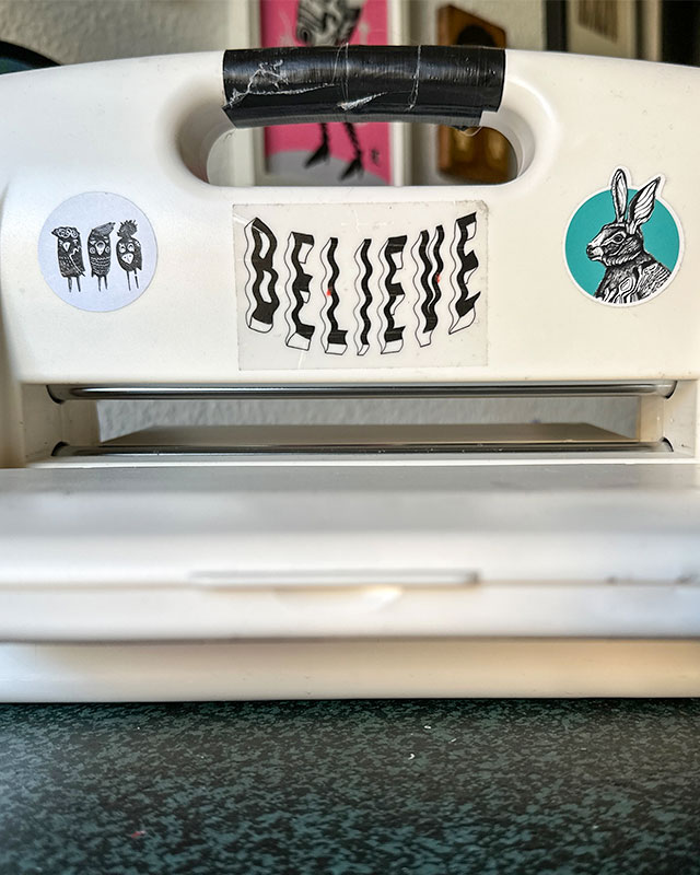 die cuttin machine feed slot close up